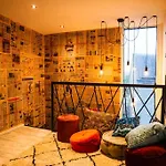 Semesterbostad Amazon Corten *