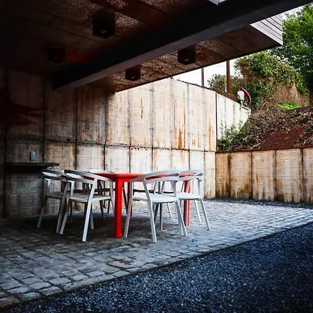 بيت للعطل Amazon Corten *