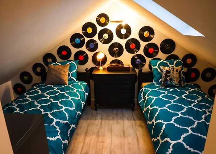 Holiday home Amazon Corten Marche-en-Famenne